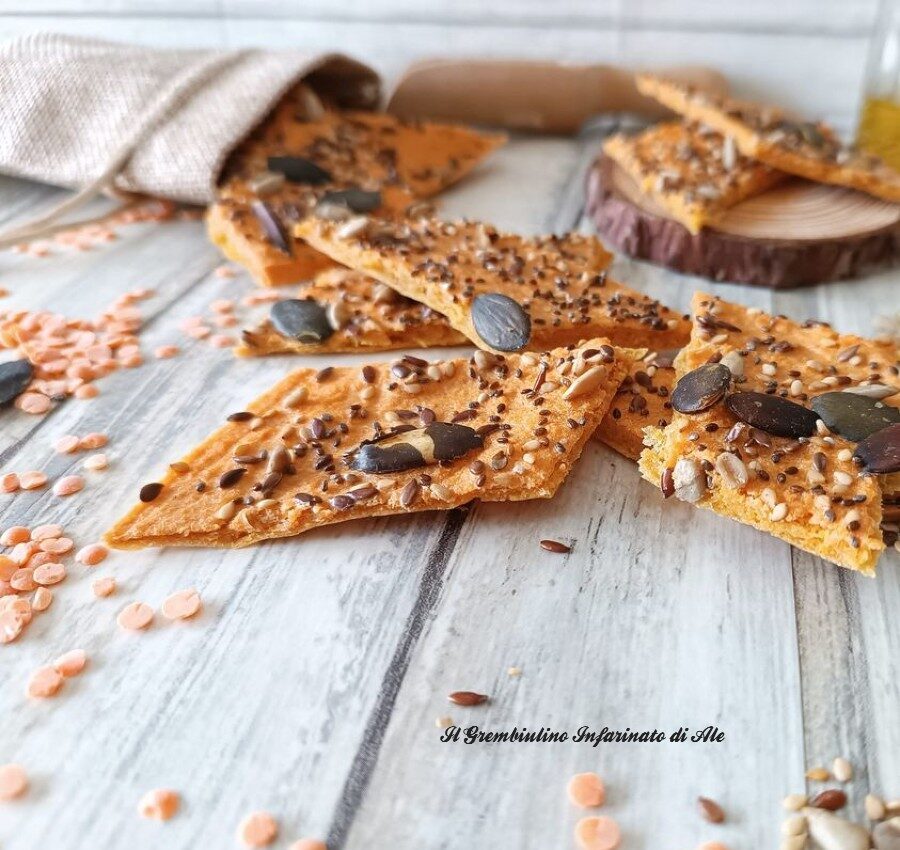 Crackers di lenticchie rosse