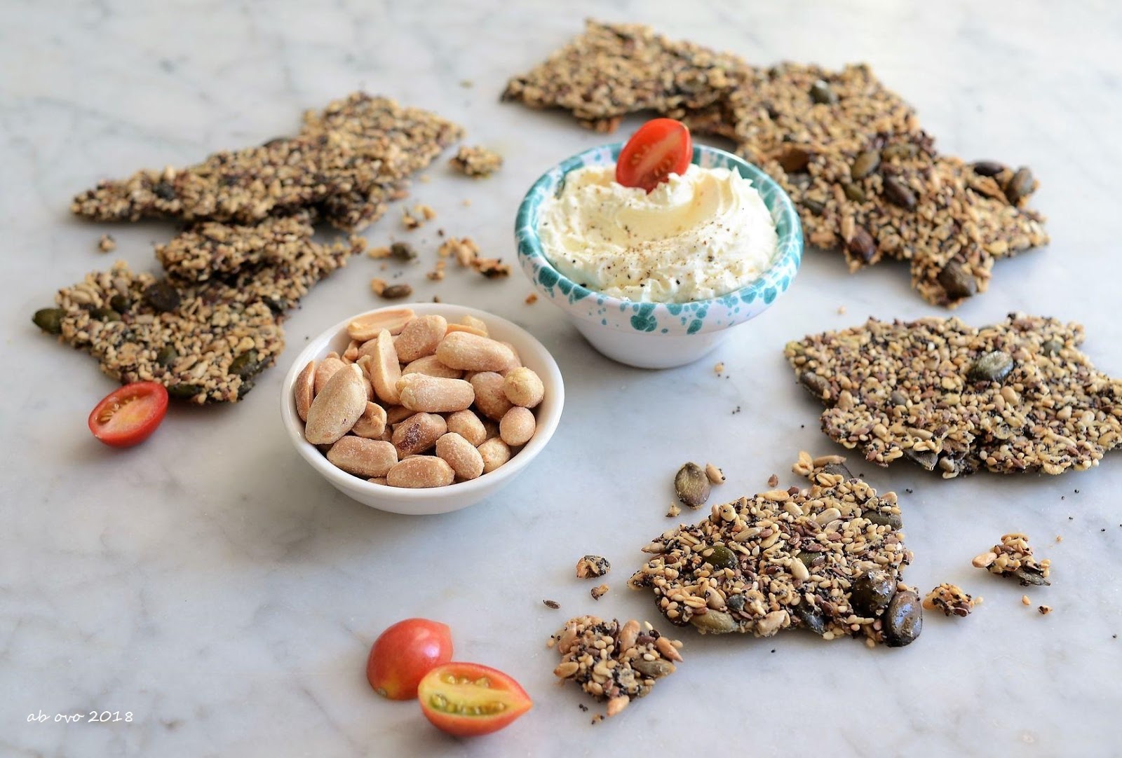 Crackers di semi e avena