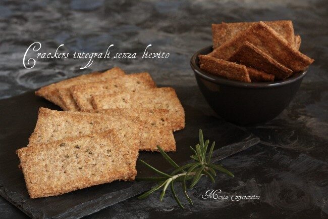 Crackers integrali senza lievito
