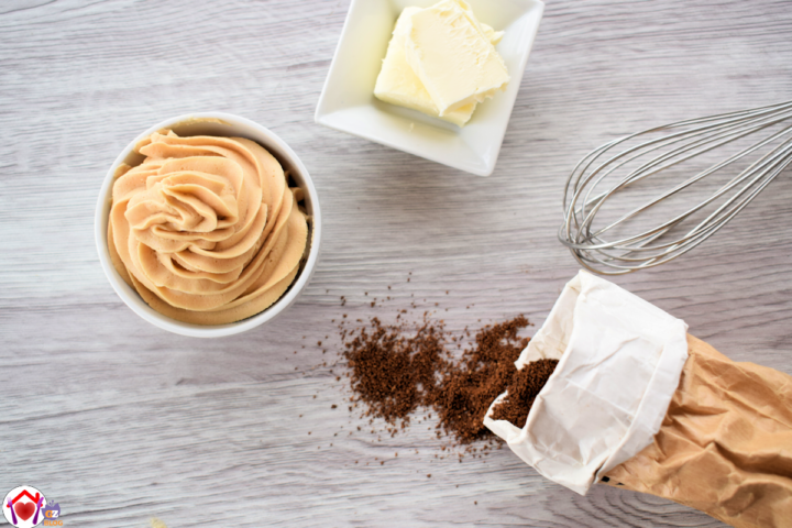 Crema al burro al caffè senza uova