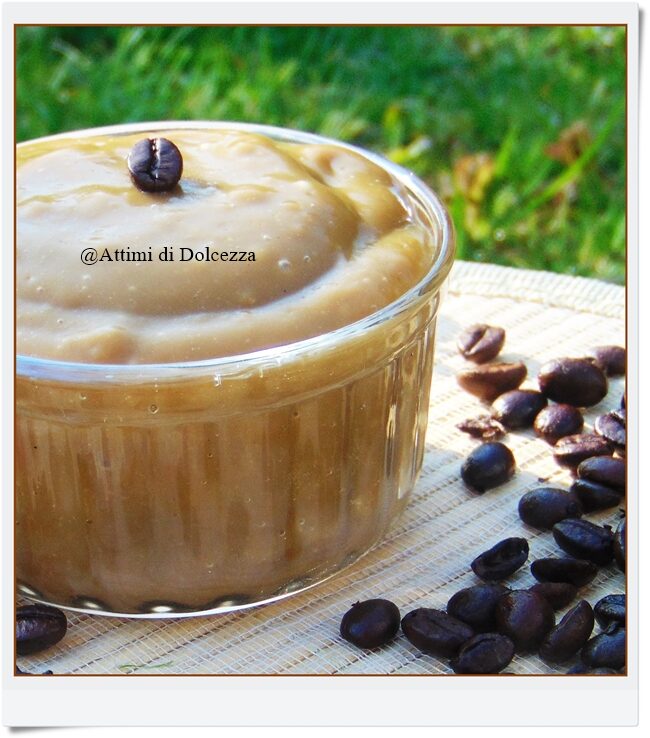 Crema al caffè