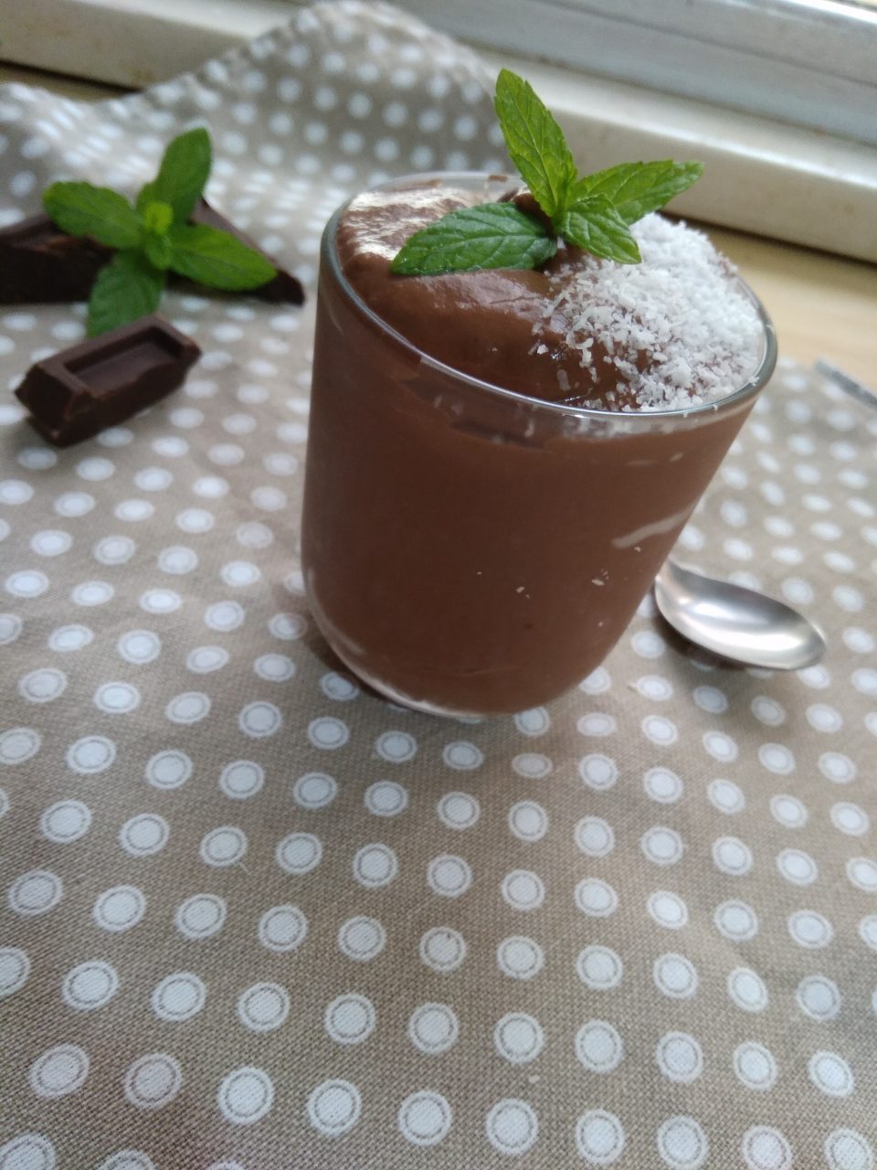 Crema al latte di cocco e cioccolato