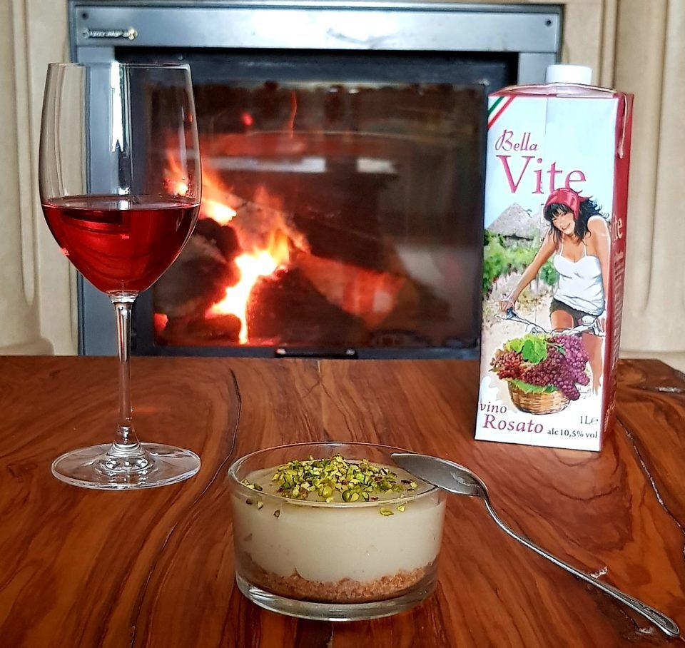 Crema al vino rosato