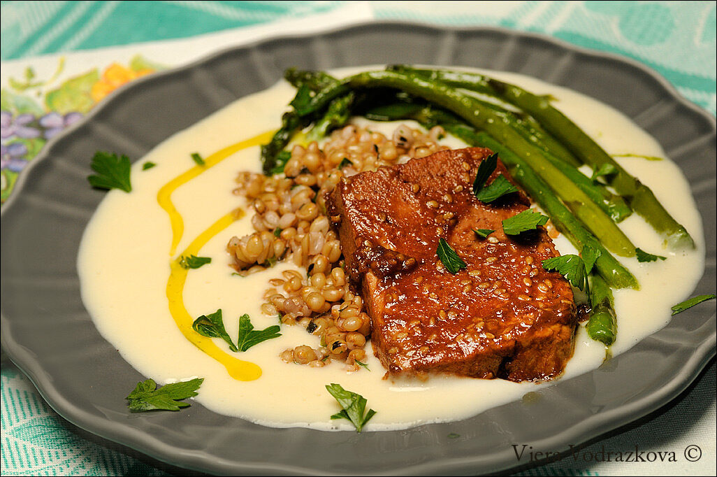 Crema all’arancia con tofu e orzo mondo