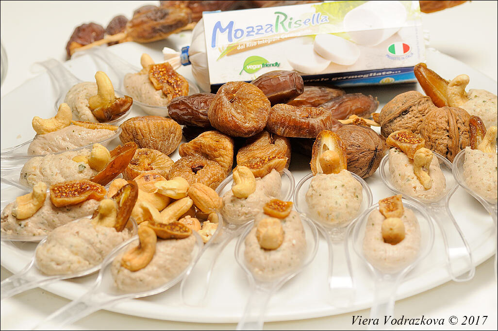 Crema alle noci di mozzarisella
