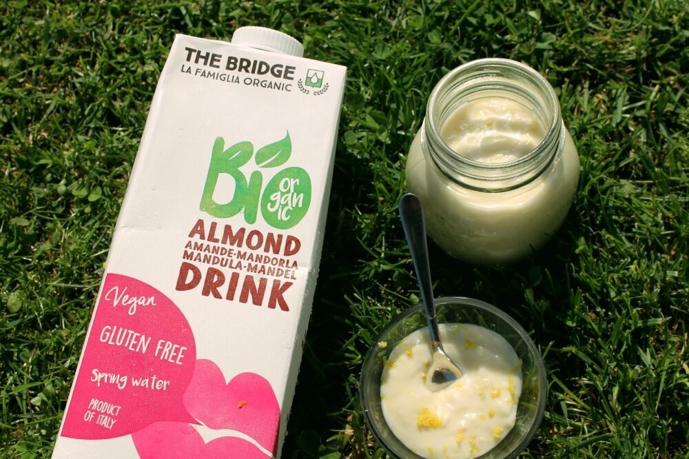 Crema almond & lemon