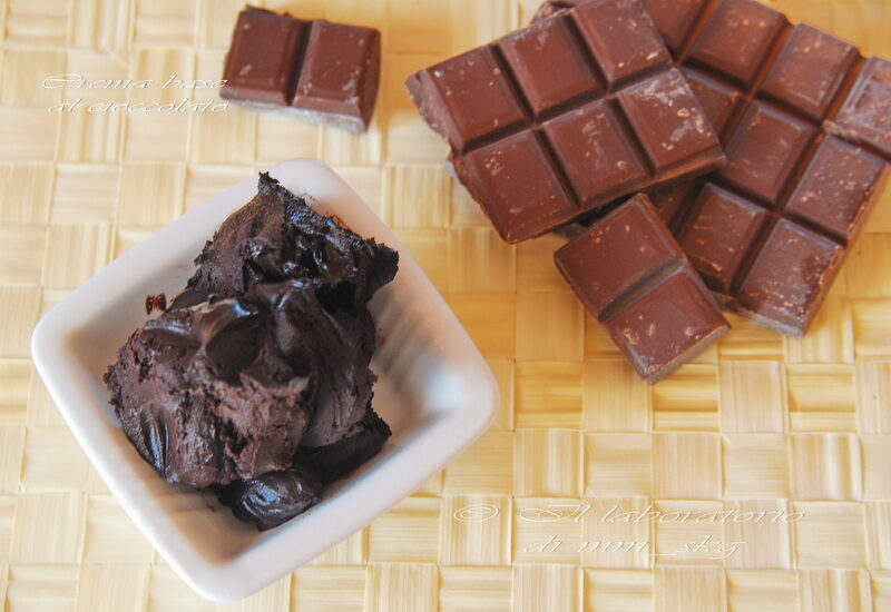 Crema base al cioccolato
