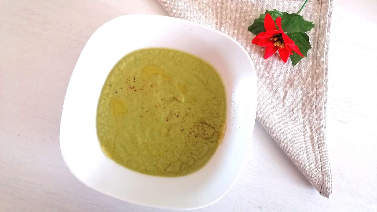 Crema detox di broccoli e cipolla, con e senza Bimby