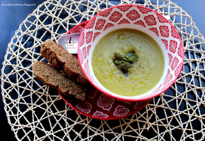 Crema di asparagi al profumo di cerfoglio (ricetta bimby)