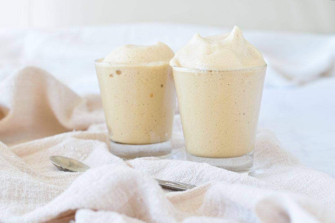 Crema di caffè all’acqua (solo 3 ingredienti, senza grassi!)