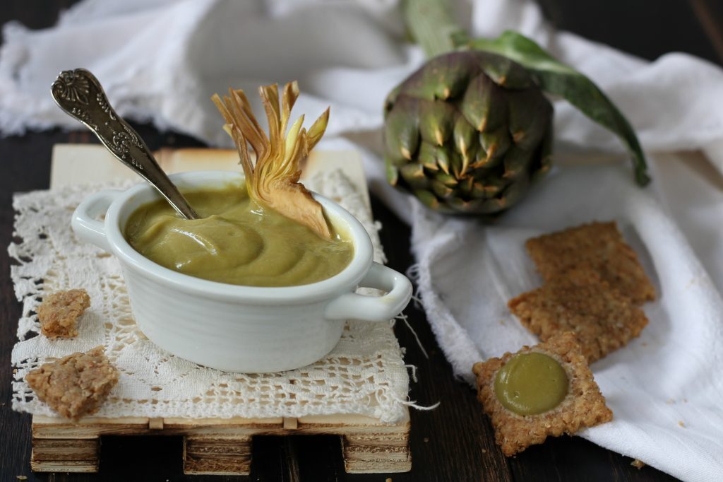 Crema di carciofo – come riciclare foglie e gambi