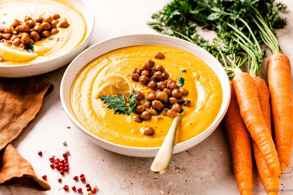 Crema di carote e patate dolci | vegan carrot and sweet potato soup
