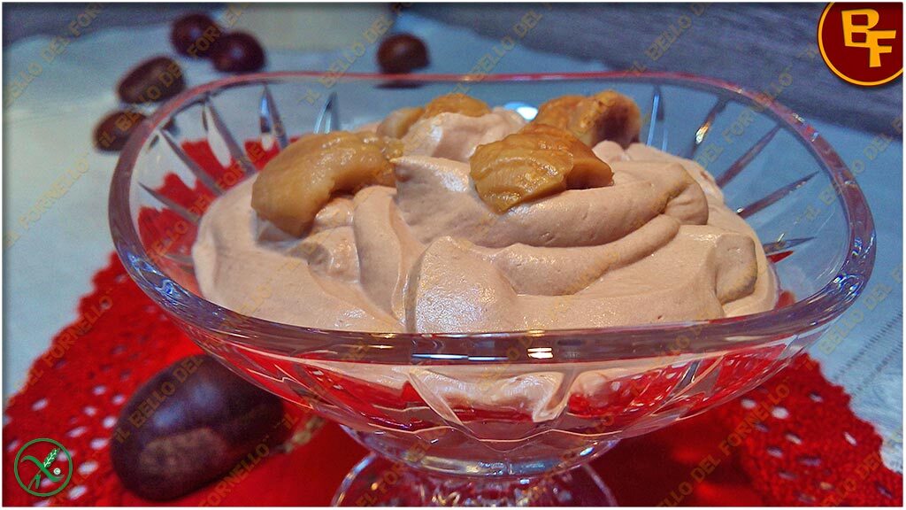 Crema di castagne alla strega con panna montata