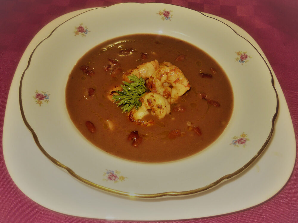 Crema di fagioli rossi lucchesi con gamberetti