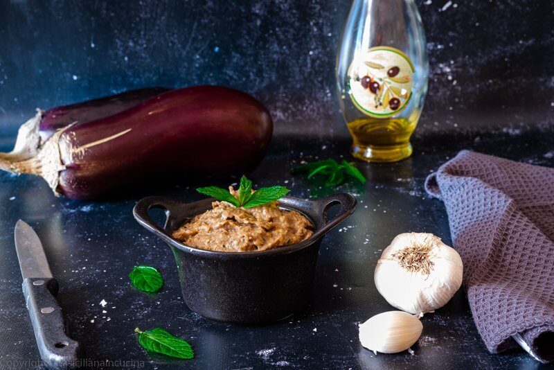 Crema di melanzane siciliana