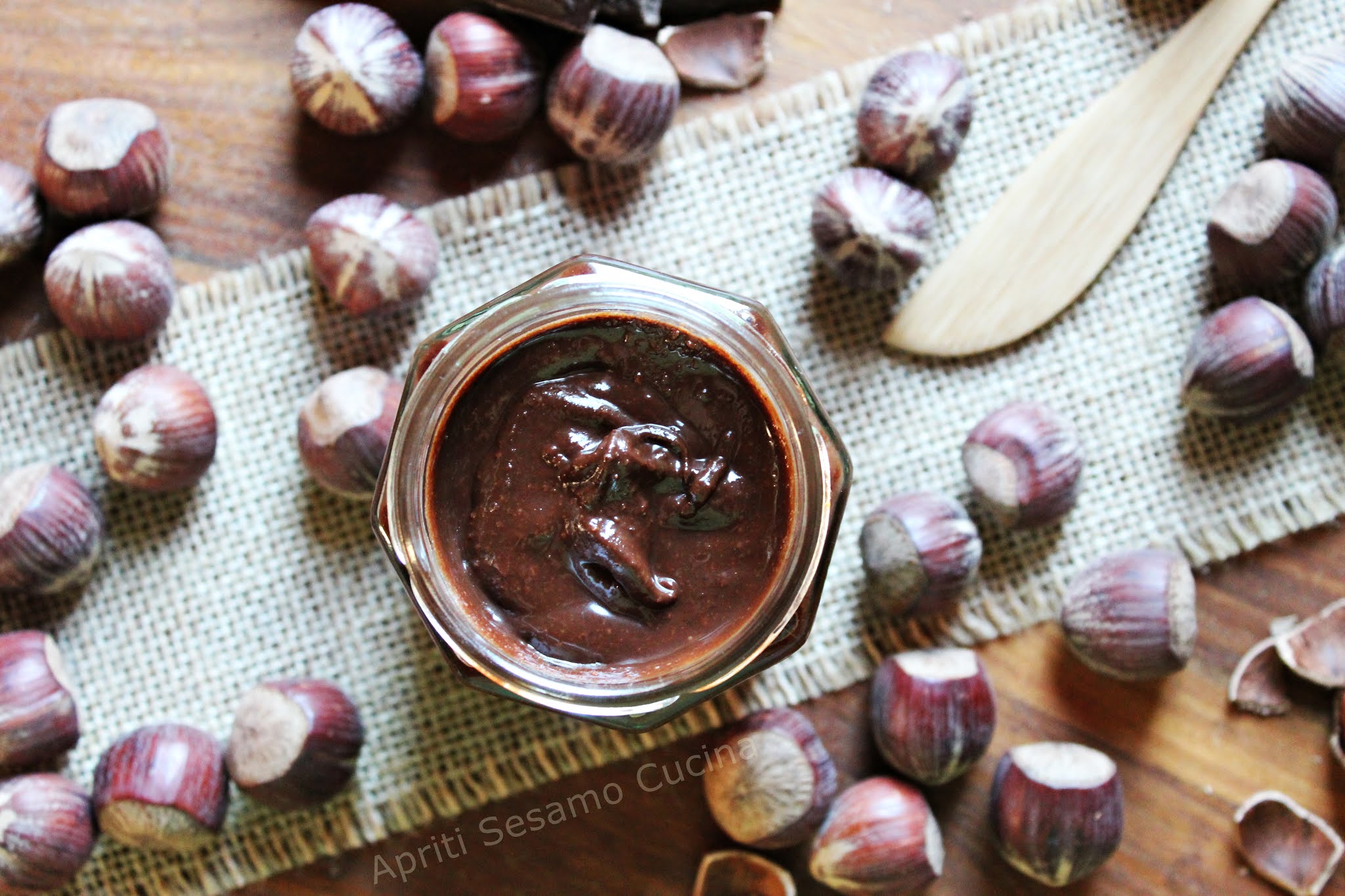 Crema di nocciole fatta in casa