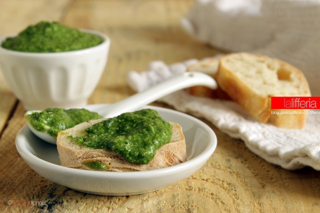 Crema di rucola per antipasti e buffet