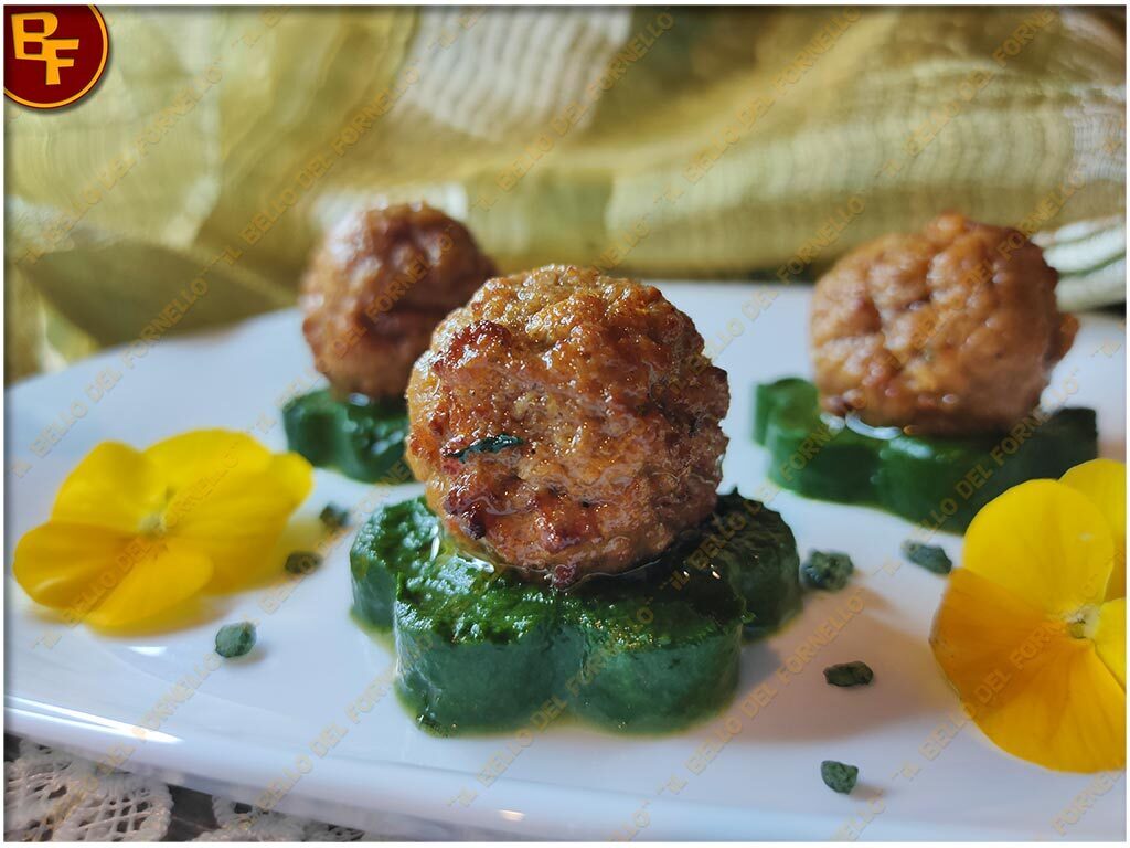 Crema di spinaci con polpette