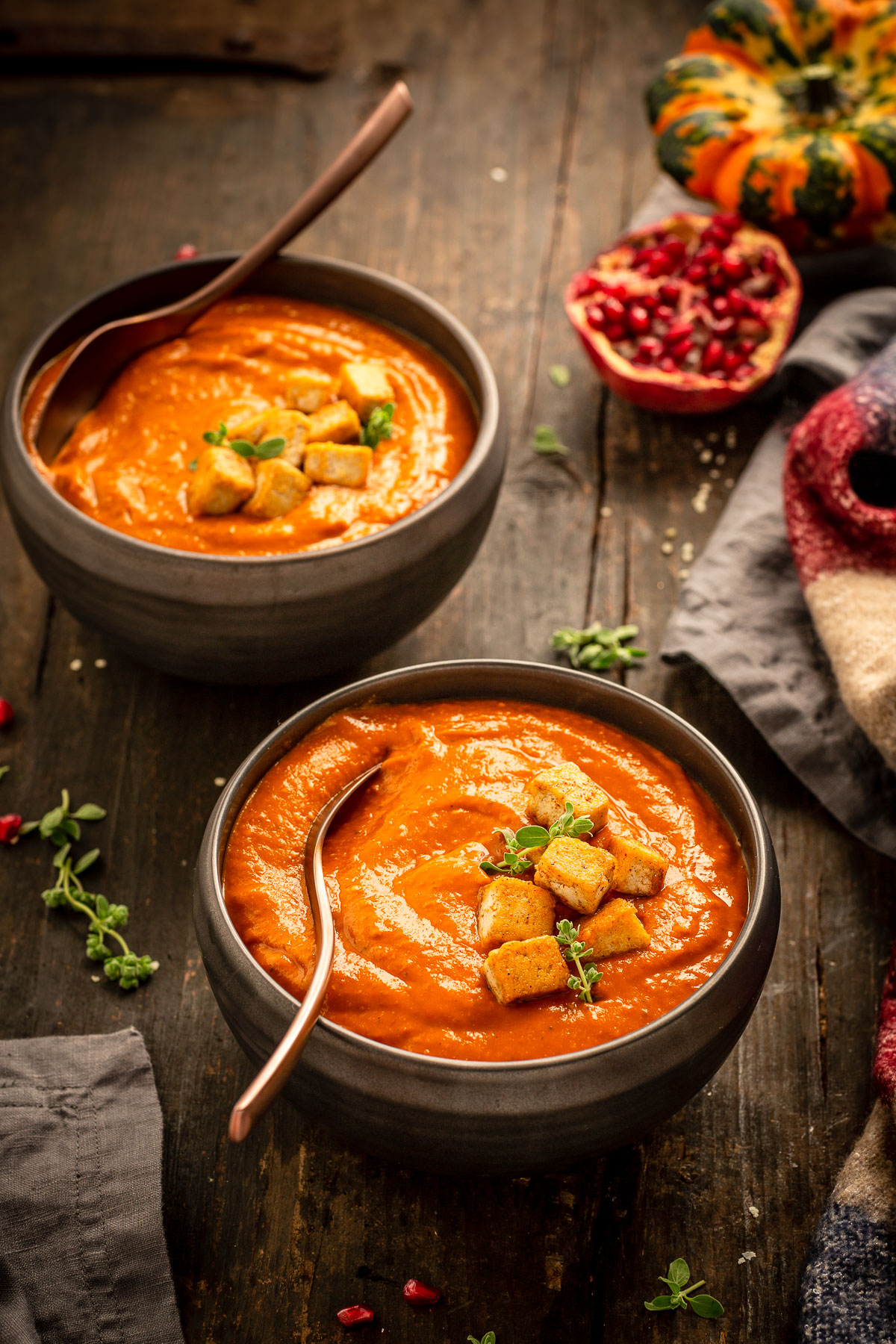 Crema di zucca al curry rosso e clementine | red curry pumpkin and clementine soup  [ vegan, gluten-free, paleo ]