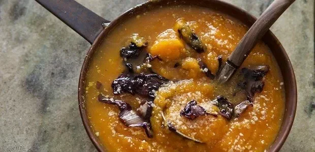Crema di zucca con radicchio rosso di treviso