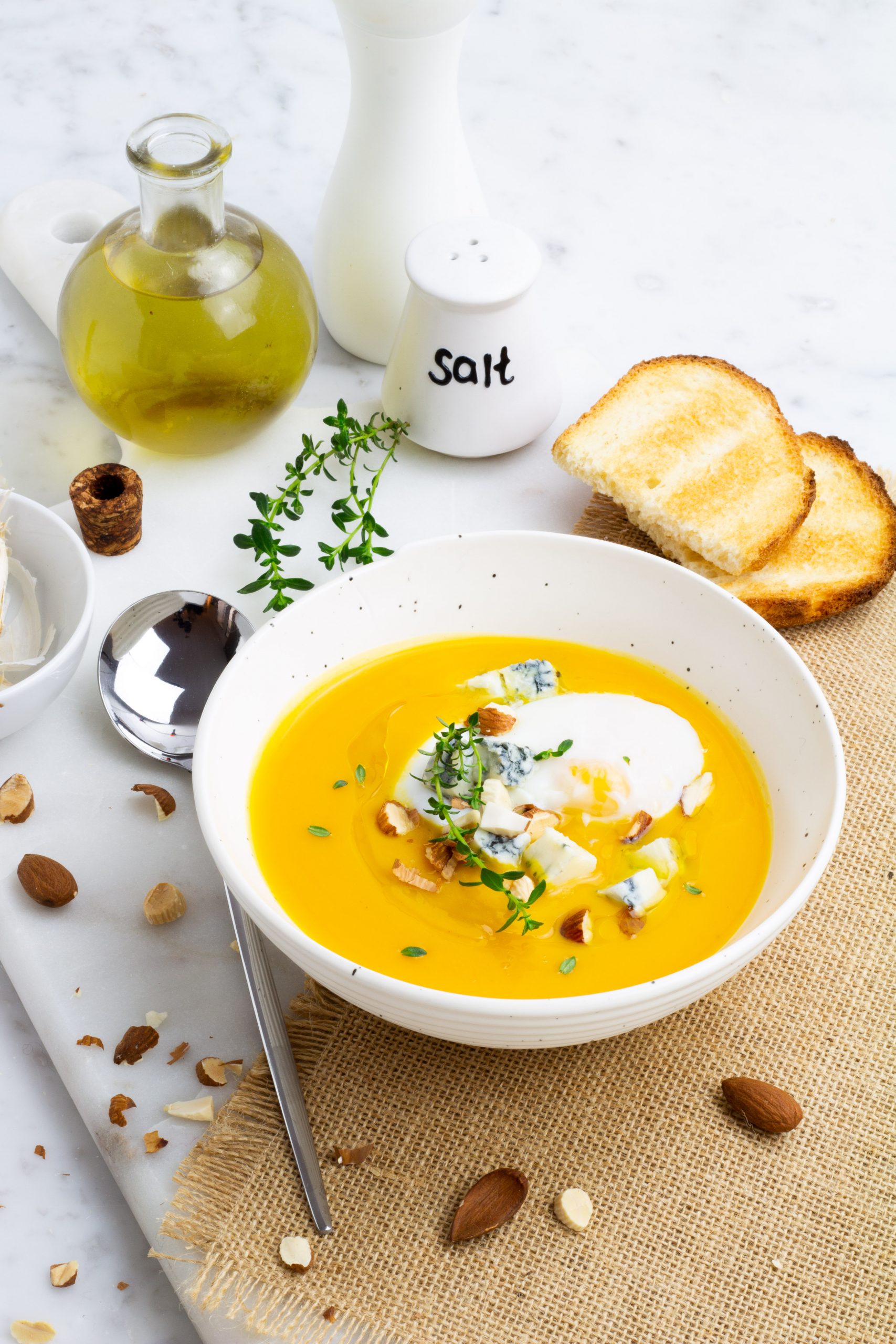 Crema di zucca con uovo cbt e gorgonzola