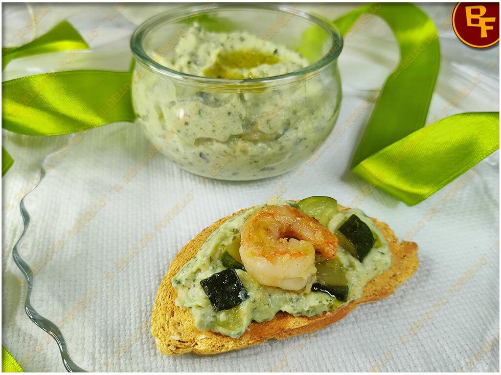 Crema di zucchine con ricotta e formaggio
