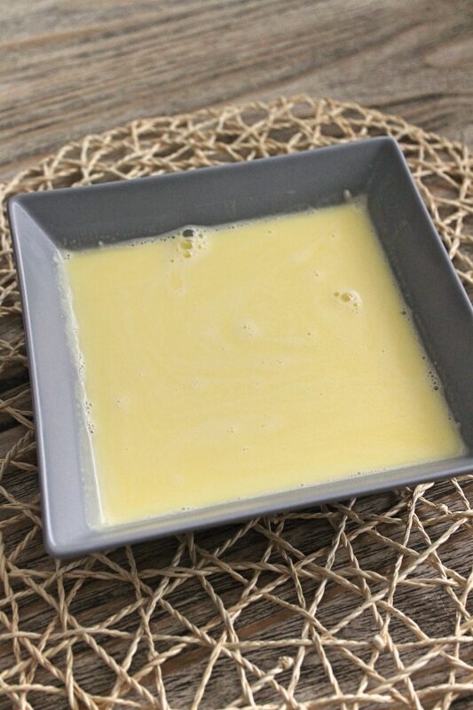Crema inglese salata per condire la carne