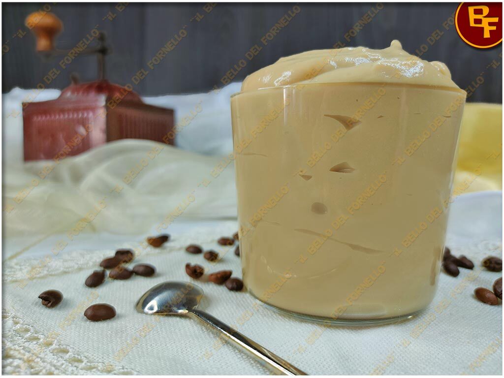 Crema pasticcera al caffè
