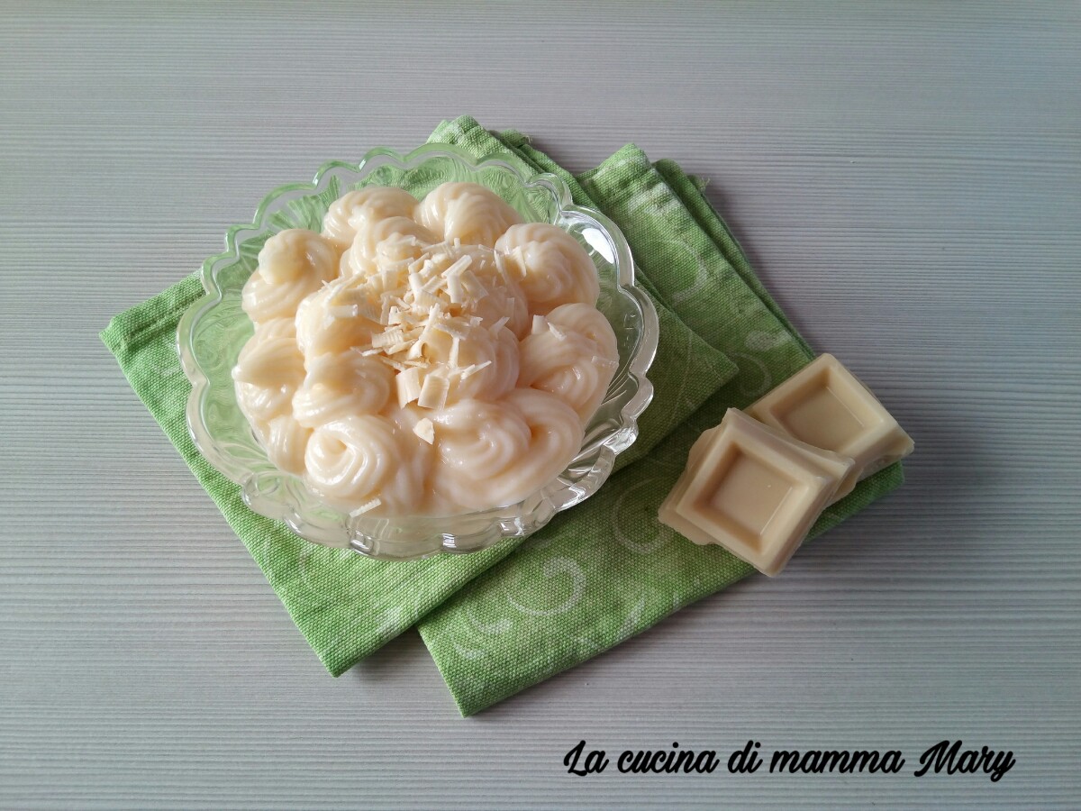 Crema pasticcera al cioccolato bianco