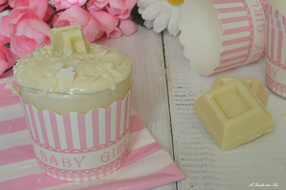 Crema pasticcera al cioccolato bianco ricetta facile e veloce