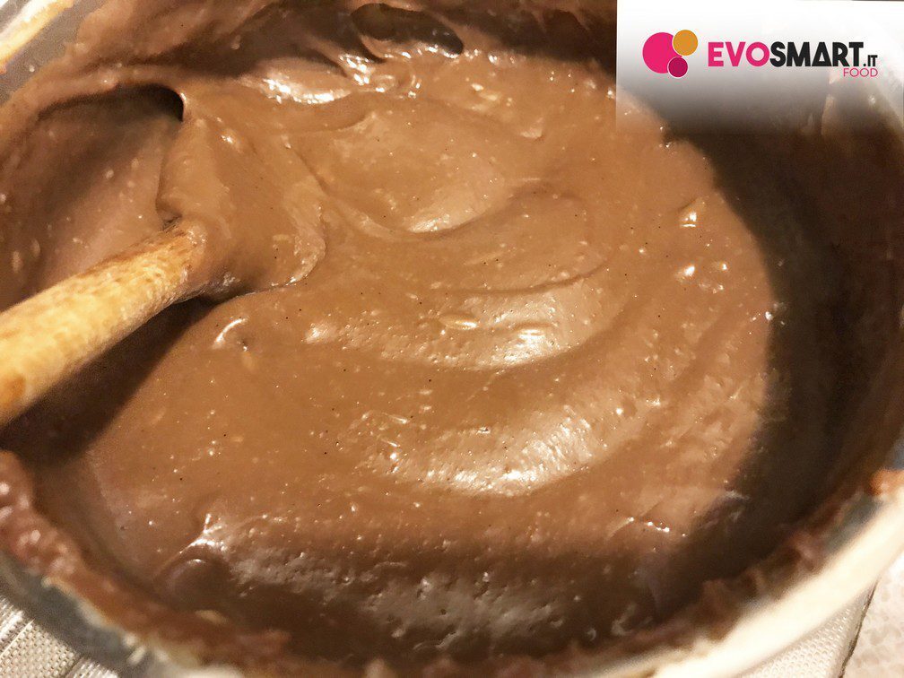 Crema pasticcera al cioccolato