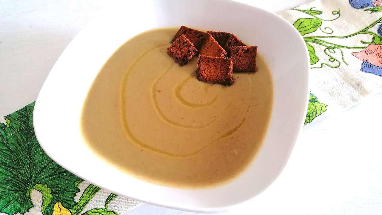 Crema vellutata di zucchine e funghi Bimby