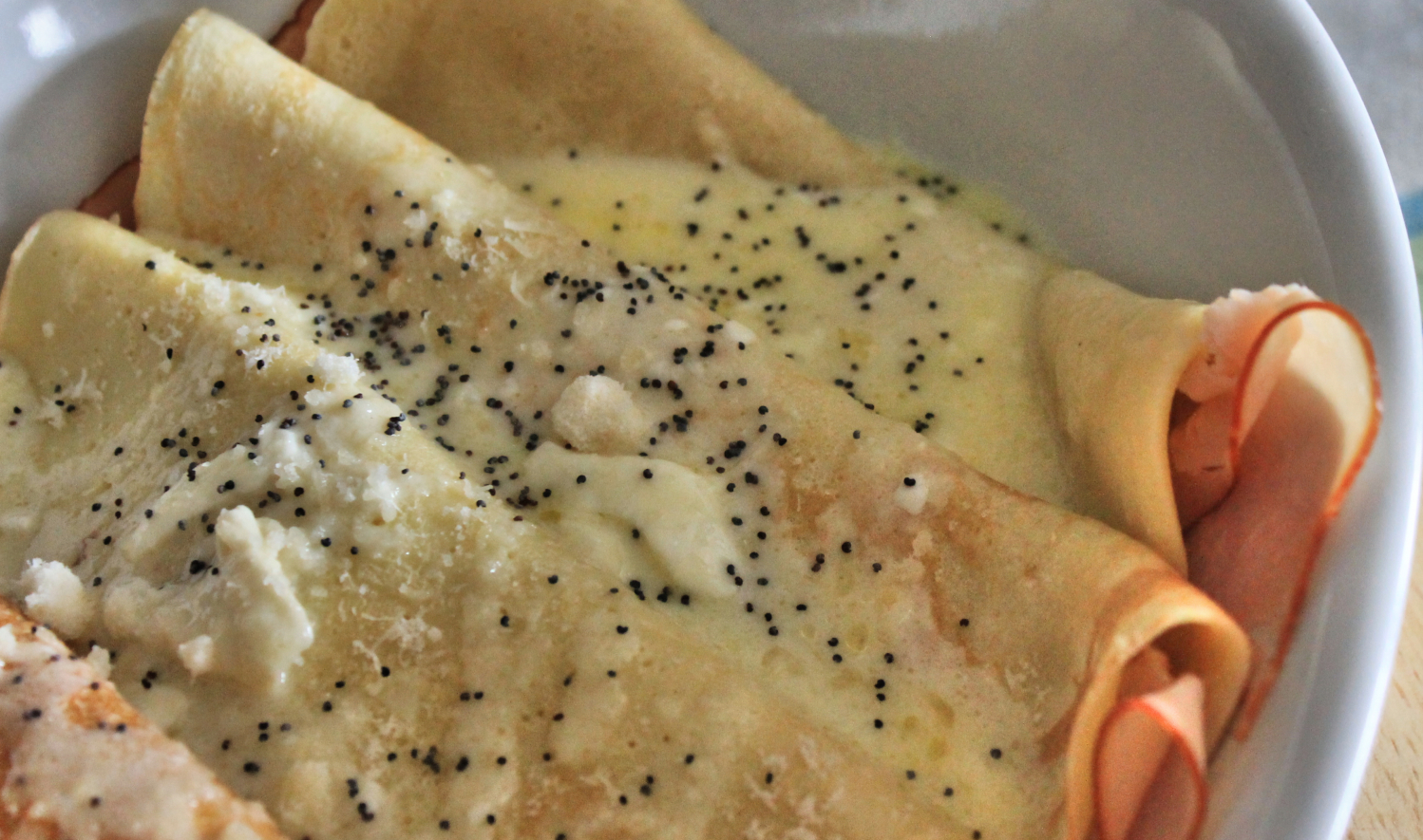 Crepes al prosciutto e brie