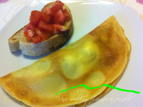 Crepes con zucchine, mozzarella e formaggio cremoso
