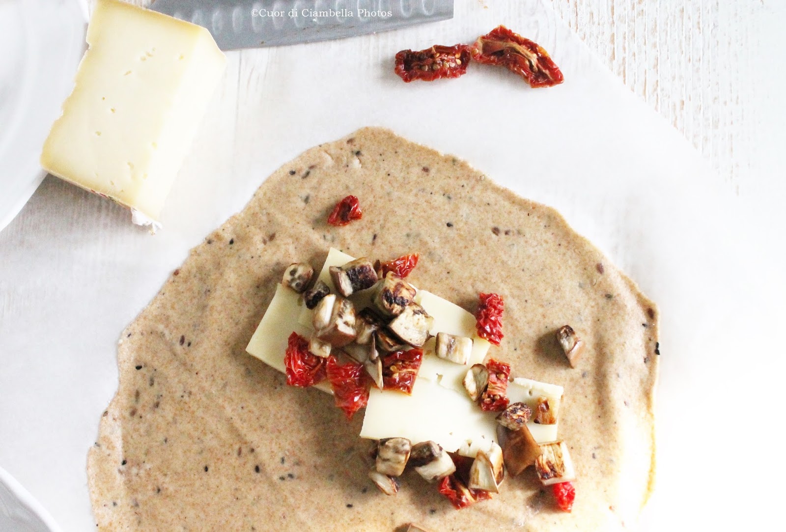 Crescioni Romagnoli con Melanzane, Pomodori secchi e Formaggio