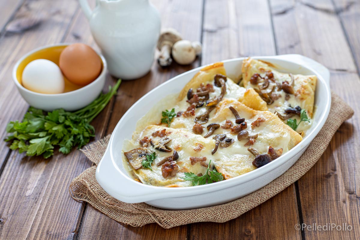 Crespelle con funghi e salsiccia