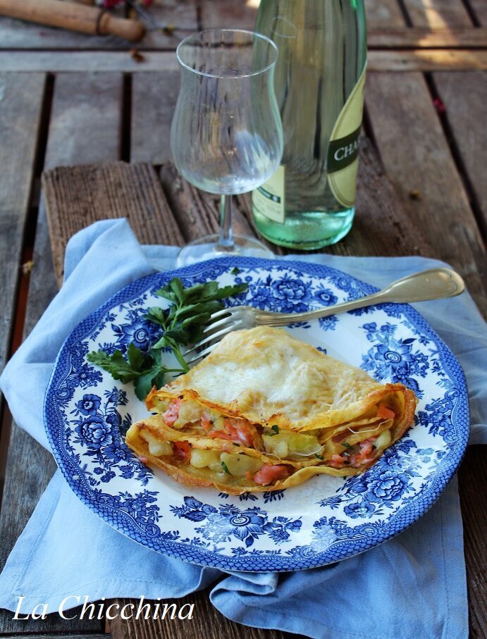 Crespelle con salmone, porri e patate