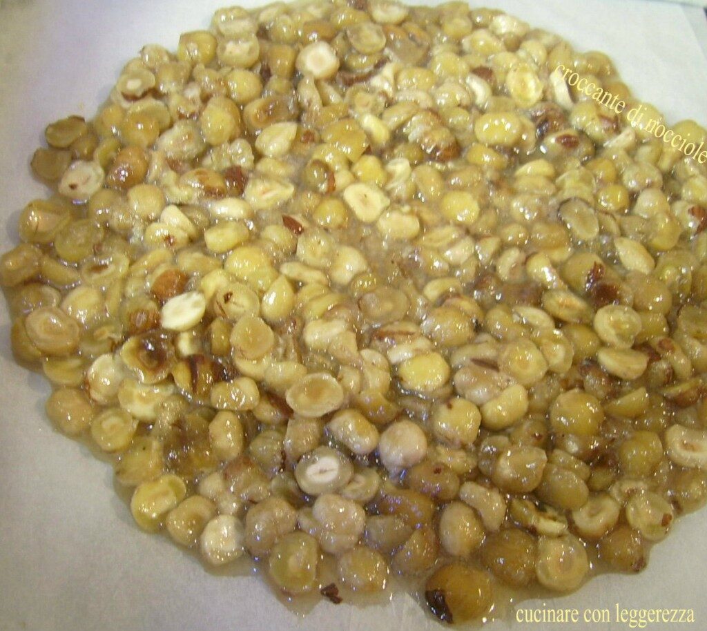 Croccante di nocciole