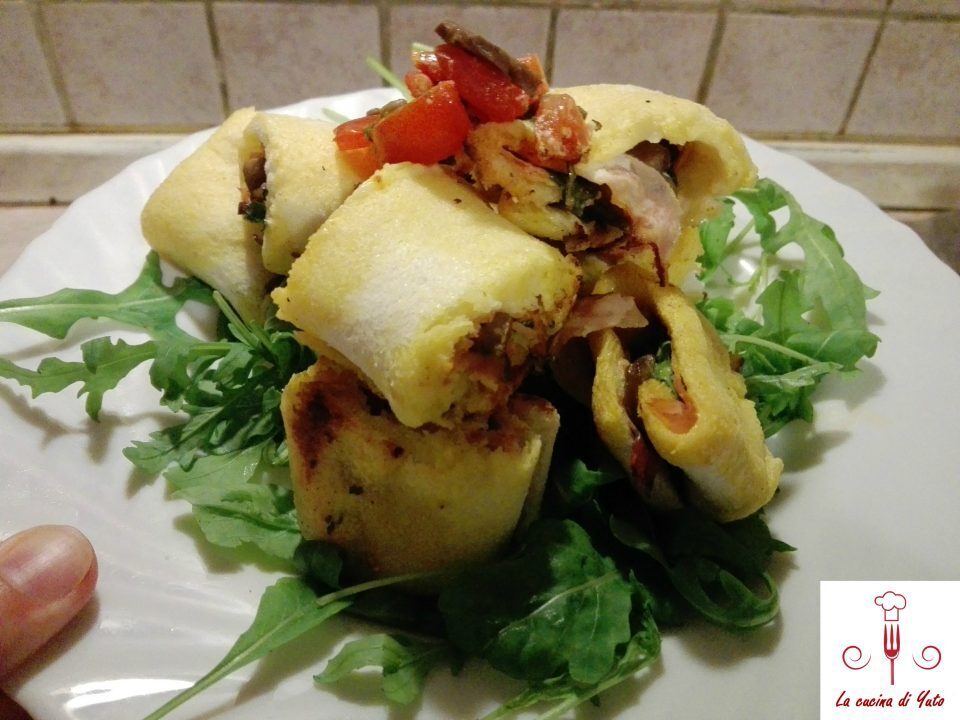 Croccanti rotolini ripieni al forno