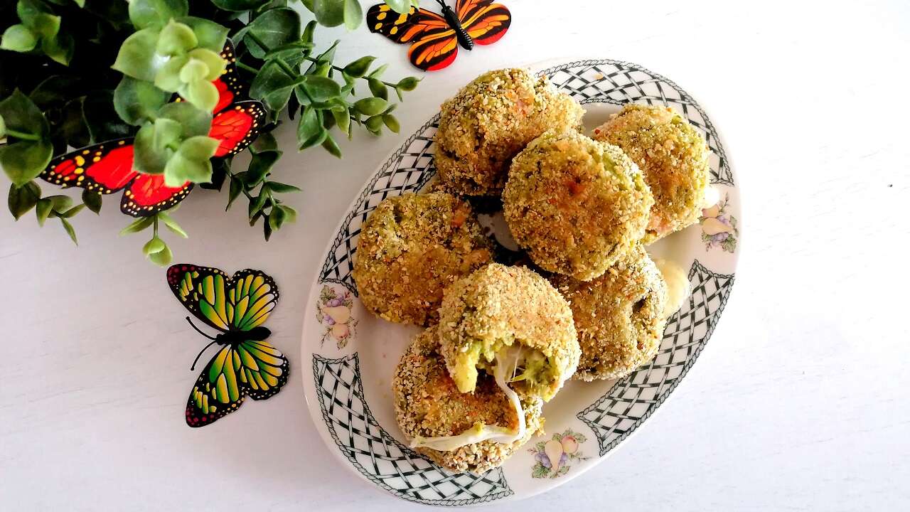 Crocchette di broccoli filanti al forno: buonissime