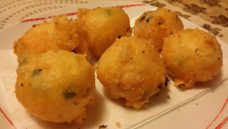 Crocchette di formaggio cheddar e jalapeo