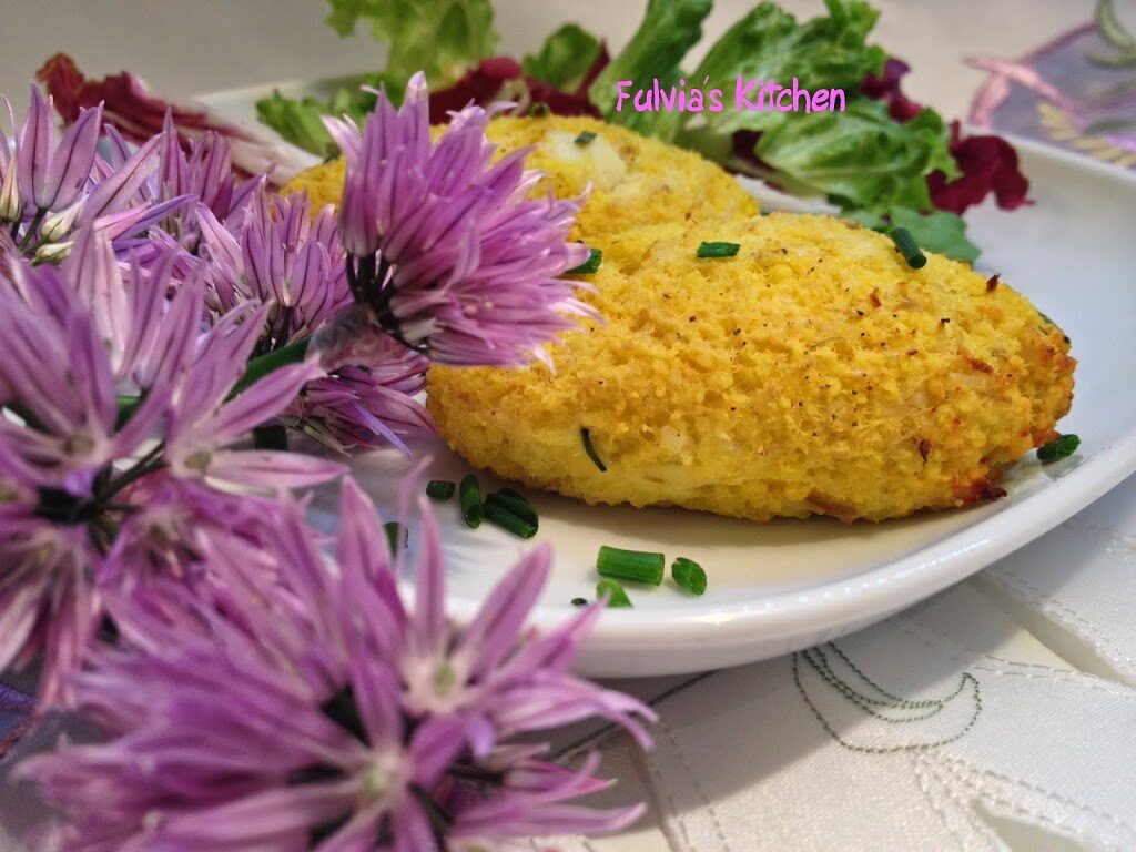 Crocchette light di orata con erba cipollina e cous cous