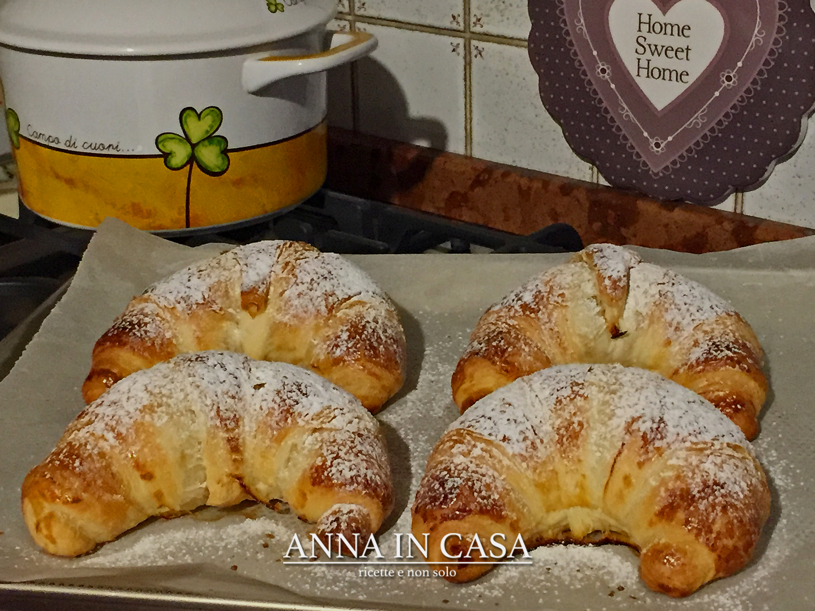 Croissant sfogliati – ricetta passo passo