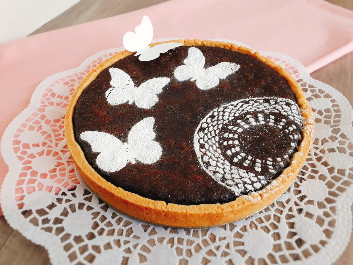 Crostata agli amaretti e mandorle