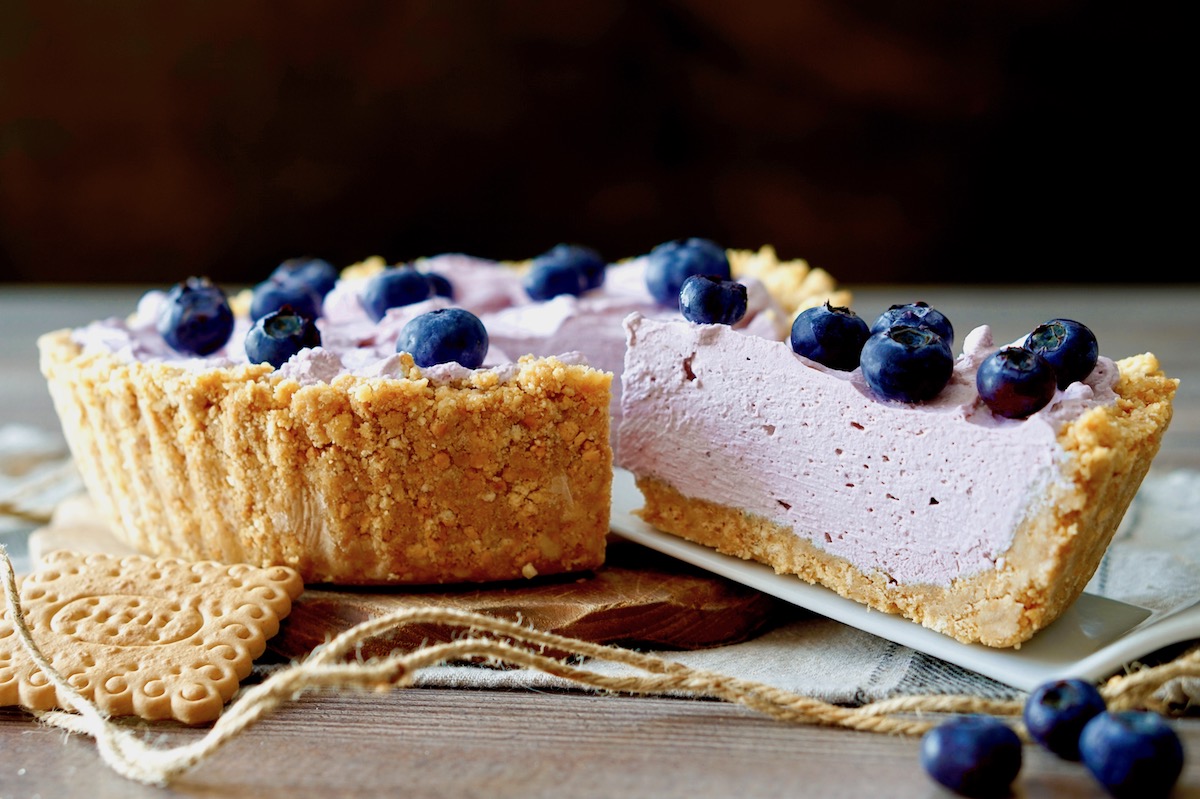 Crostata ai mirtilli senza cottura