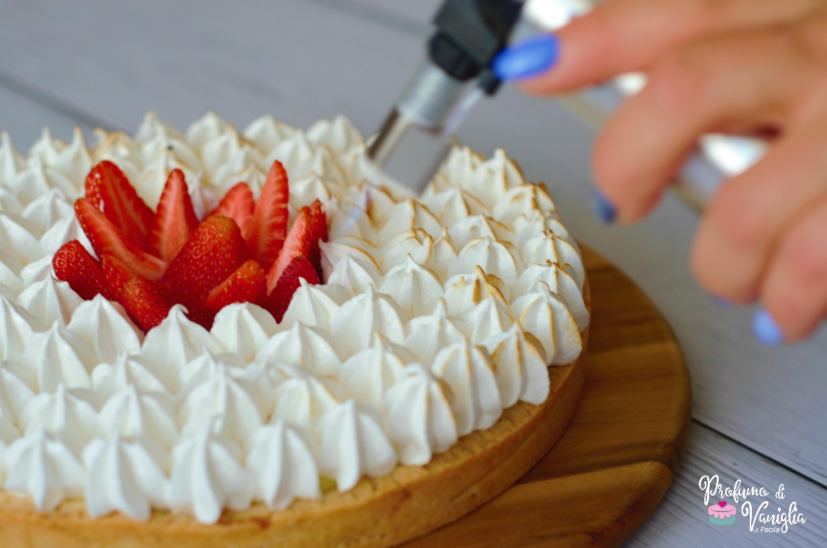 CROSTATA al limone CON MERINGA ALL’ITALIANA