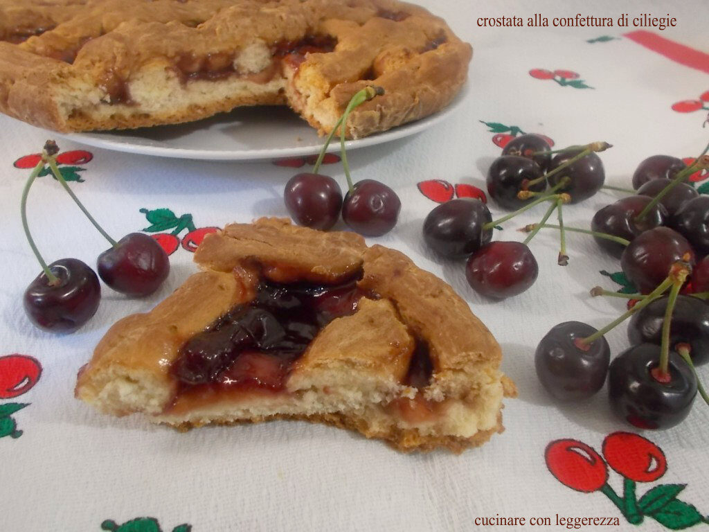 Crostata alla confettura di ciliegie