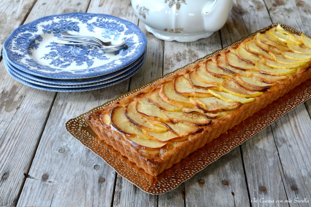 Crostata alle mele e crema frangipane