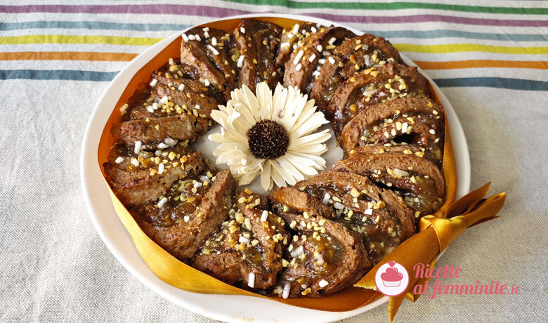 Crostata arrotolata vegana