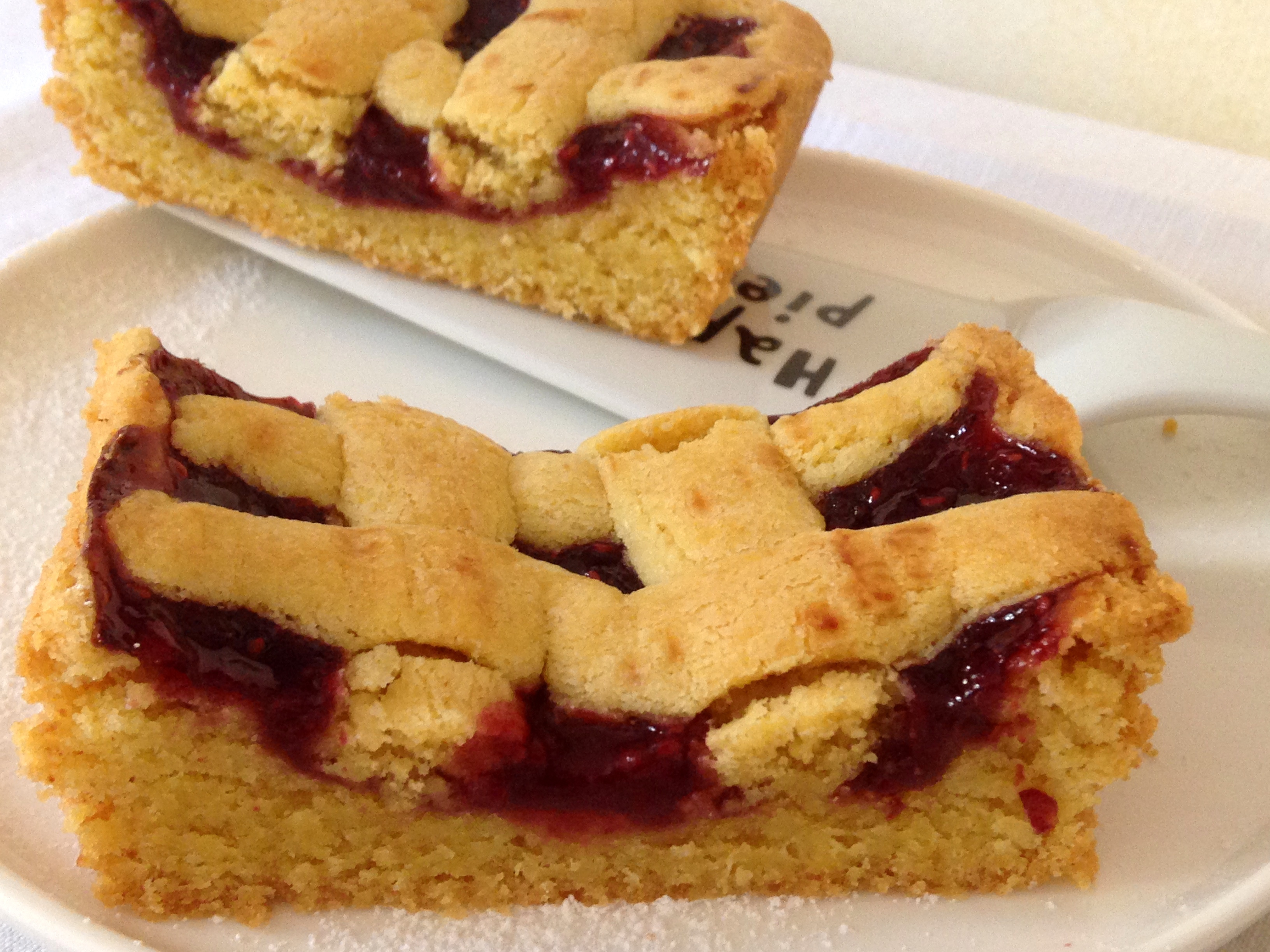 Crostata casereccia alta e morbida